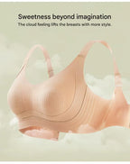 Non-marking, skin-friendly push-up bra without underwire